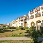 Apartamento Le Village - E1212 By Interhome *