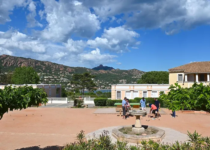 Le Village - E1212 By Interhome * Saint-Raphaël